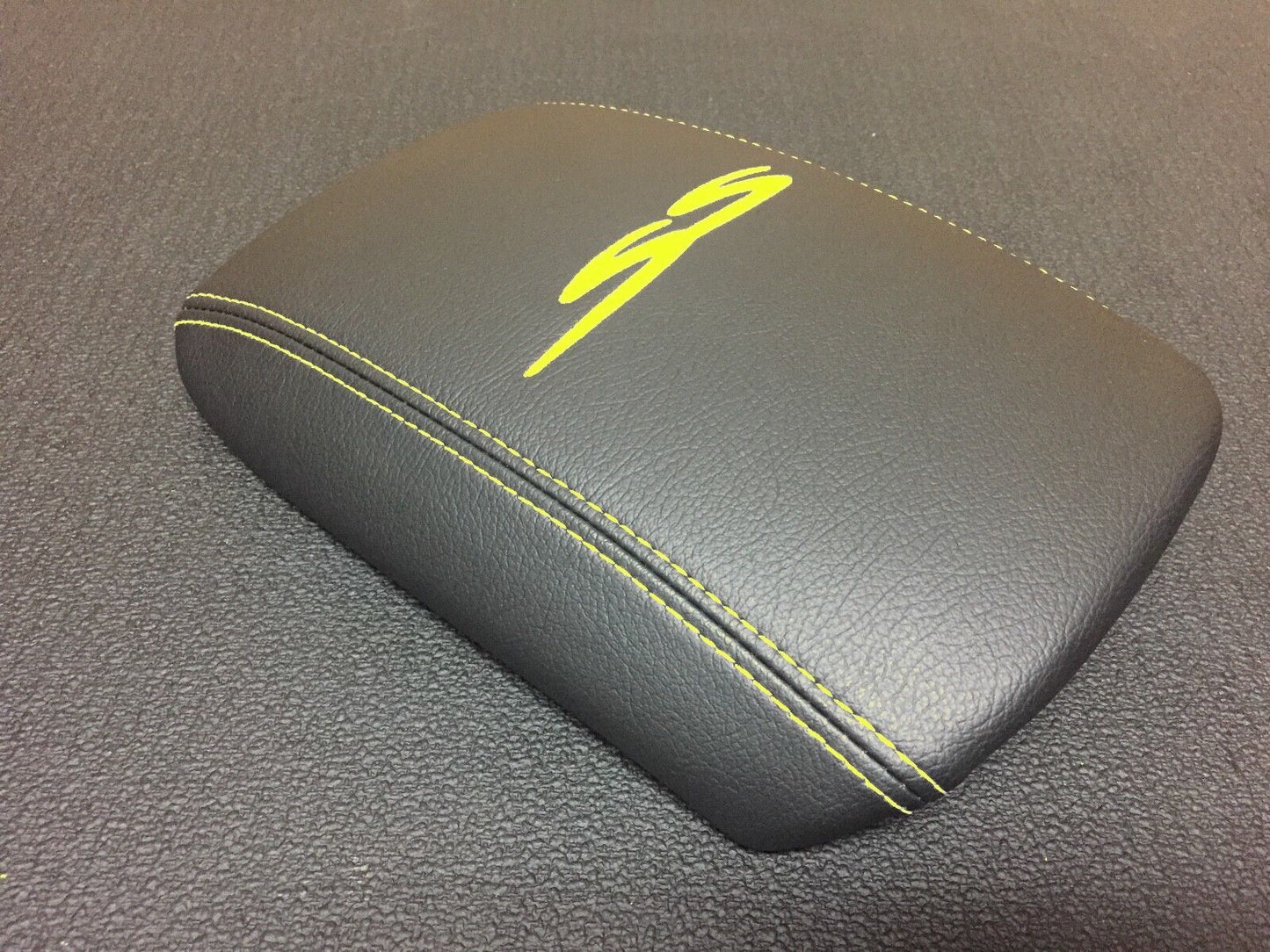 CUSTOM CONSOLE LID ARM REST COVER TO FIT VT VX VU HOLDEN SS FIFTY YELLOW STITCH