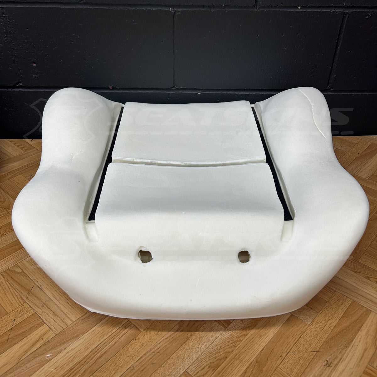 Foam Backrest Cushion Pad to fit all Holden Commodore SS VT/VX/VY Series 1 RH or LH